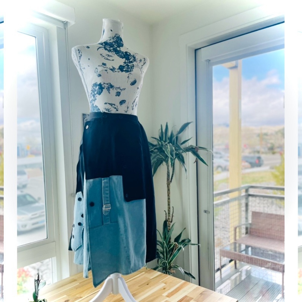 Split | Xs / S | Two-Tone Patchwork Asymmetrical … - image 3